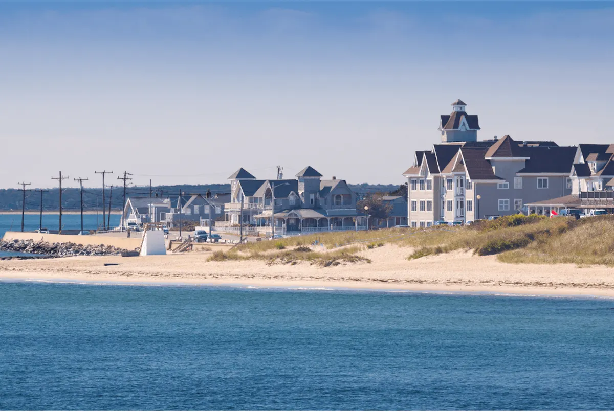Estate homes along the rocky Massachusetts coastline near Cohasset